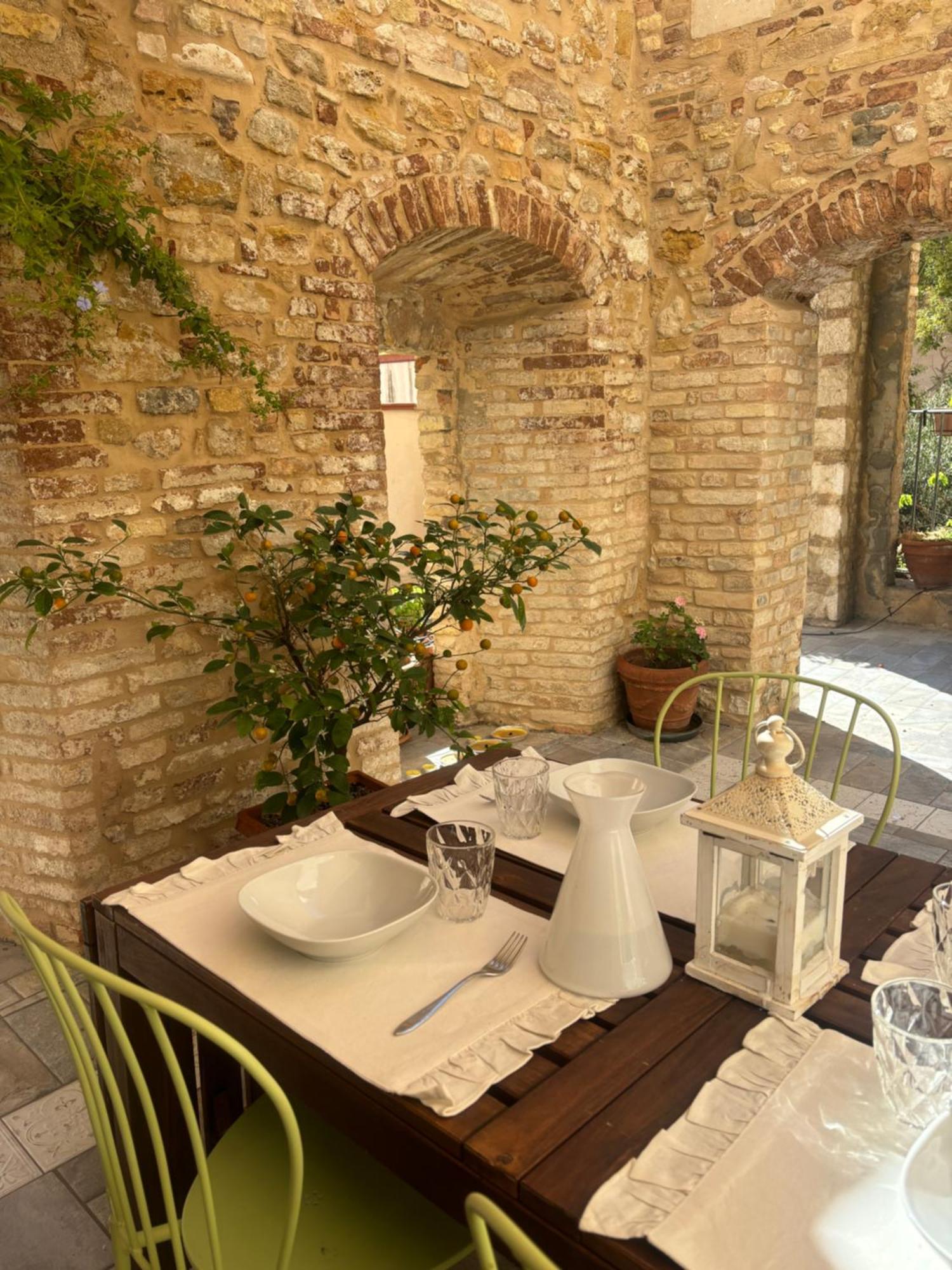 Domus Mirabilis Homestay Ancona Exterior photo
