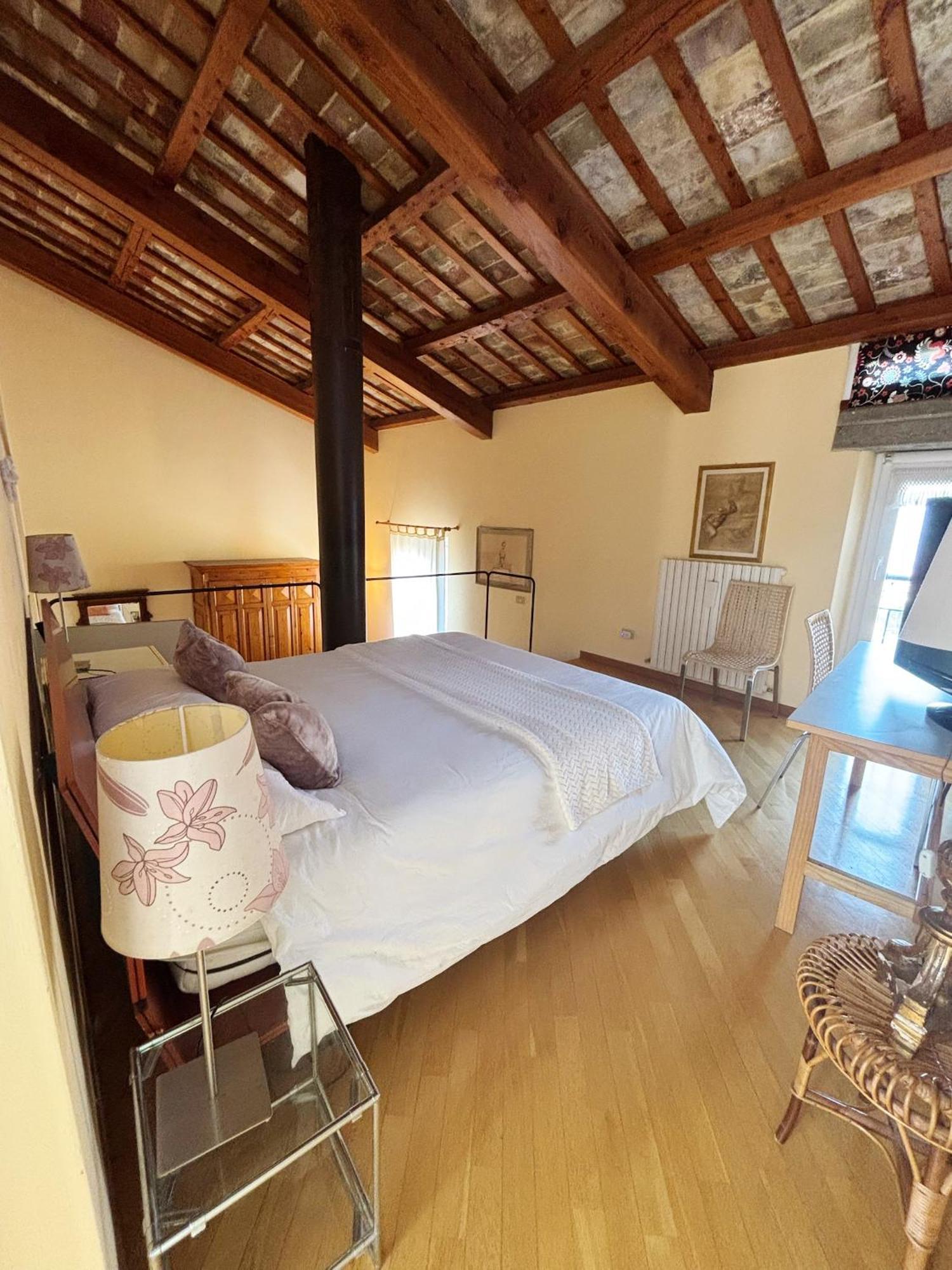 Domus Mirabilis Homestay Ancona Exterior photo